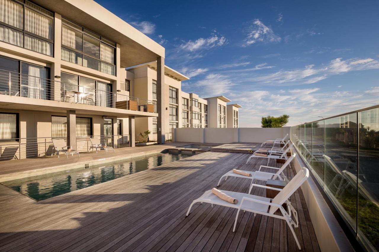 Bluewater Bay Sunrise Hotel Amsterdamhoek Exterior photo